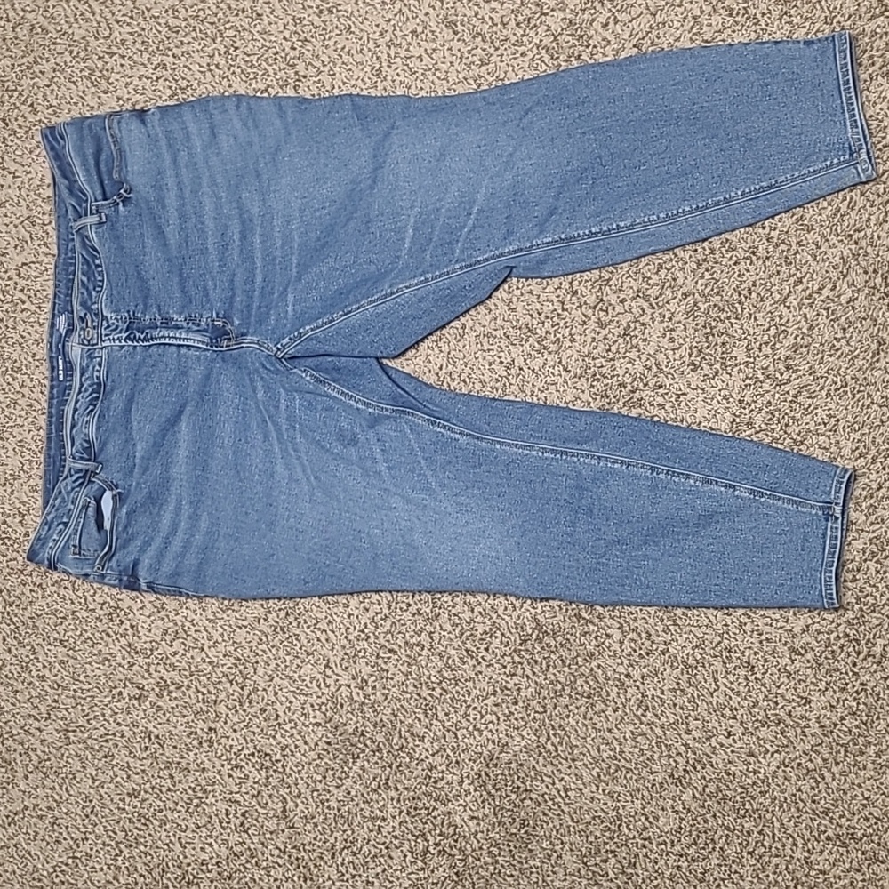 Plus Size 26 Old Navy High-Rise Rockstar Super Skinny Jeans